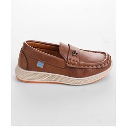 Cute Walk by Babyhug Slip On Solid Coloured Loafers - Brown
