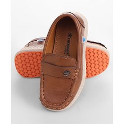 Cute Walk by Babyhug Slip On Solid Coloured Loafers - Brown