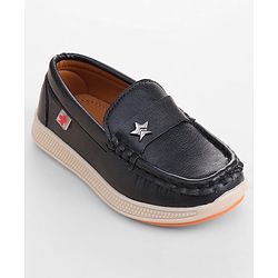 Cute Walk by Babyhug Slip On Solid Coloured Loafers - Black