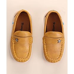 Cute Walk by Babyhug Slip On Solid Coloured Loafers - Black