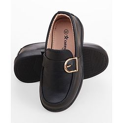 Cute Walk by Babyhug Slip On Solid Coloured Loafers - Black