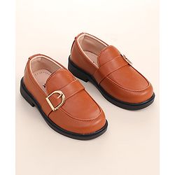 Cute Walk by Babyhug Slip On Solid Coloured Loafers - Black