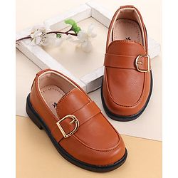 Cute Walk by Babyhug Slip On Solid Coloured Loafers - Black