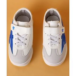 Cute Walk by Babyhug Velcro Closure Sneakers with Stripes - White