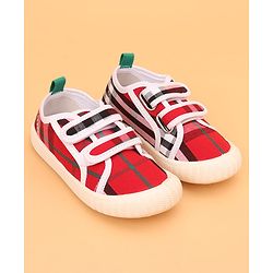 Cute Walk by Babyhug Velcro Closure Checks Casual Shoes - Red