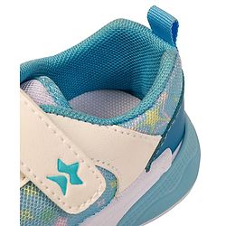 Cute Walk by Babyhug Velcro Closure Sneaker Shoes With Star Print - Pink