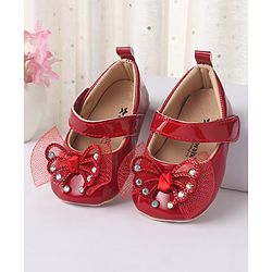 Cute Walk by Babyhug Booties With Velcro Closure & Butterfly Applique - Red