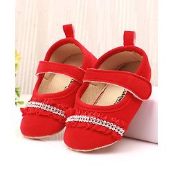 Cute Walk by Babyhug Velcro Closure Booties With Frills & Embellishments - Pink