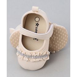 Cute Walk by Babyhug Velcro Closure Booties With Frills & Embellishments - Pink