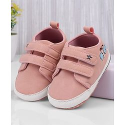 Cute Walk by Babyhug Velcro Closure Booties With Bee Embroidery - Pink