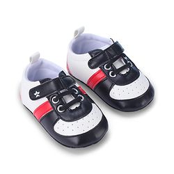 Cute Walk by Babyhug Booties with Velcro Closure & Tape Detailing - Beige