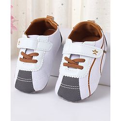 Cute Walk by Babyhug Velcro Closure Booties with Stripes - White