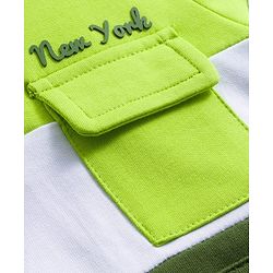 Babyhug Cotton Knit Full Sleeves Heavy Gauge Quilted Fabric Hooded Sweatshirt With New York Print & Kangaroo Pockets - Green