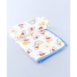 Babyhug Disney 100% Cotton Muslin 3 Layered Baby Blanket Winnie The Pooh Print| Soft Breathable Fabric| Gentle of Baby Skin| Comfortable Warm & Soothing| Machine washable| New Born Gifting Option