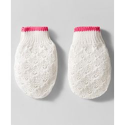 Babyhug Organic Cotton Knit Woollen Cap & Mittens With Knit Design with White & Pink - Diameter 17 cm