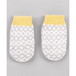 Babyhug  Woollen Caps and & Booties with Chevron Desgn Grey - Diameter 11 cm