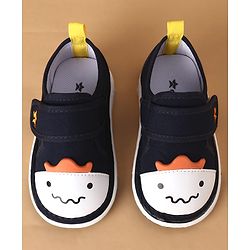 Cute Walk by Babyhug Velcro Closure Casual Shoes With Animal Applique - Navy Blue