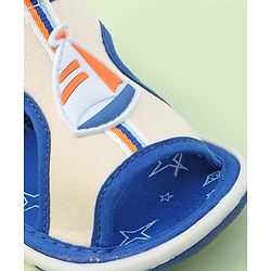 Cute Walk By Babyhug Velcro Closure Sandals With Boat Patch - Blue