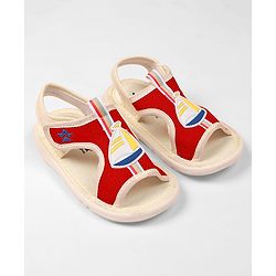 Cute Walk By Babyhug Velcro Closure Sandals With Boat Patch - Red