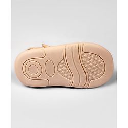 Cute Walk By Babyhug Velcro Closure Sandals With Boat Patch - Red