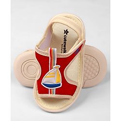 Cute Walk By Babyhug Velcro Closure Sandals With Boat Patch - Red