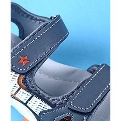 Cute Walk by Babyhug Velcro Closure Sandal With Colour Block - Grey