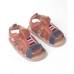 Cute Walk by Babyhug Booties With Velcro Closure - White