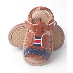 Cute Walk by Babyhug Booties With Velcro Closure - White