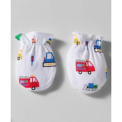 Babyhug 100% Cotton Interlock Knit Cap Mittens & Booties Set With Vehicle Print White - Diameter 9 cm