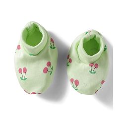 Babyhug 100% Cotton Interlock Knit Cap Mittens & Booties Set With Cherry Print Green - Diameter 16 cm