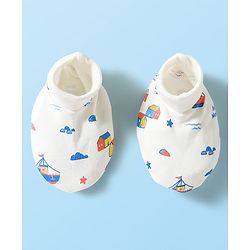 Babyhug 100% Cotton Knit Mittens & Booties With Nautical Print - Offwhite