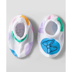 Babyhug Disney Interlock Knit Cap Mittens & Booties With Minnie Mouse Graphics White - Diameter 10 cm
