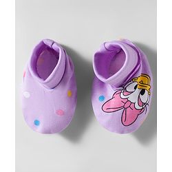 Babyhug Disney Interlock Knit Cap Mittens & Booties With Minnie & Friends Print Lavender - Diameter 11 cm
