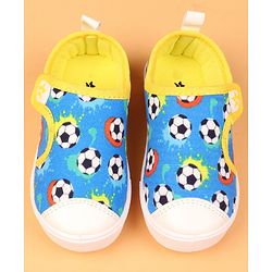Cute Walk by Babyhug Velcro Closure Casual Shoes with Ball Print - Blue
