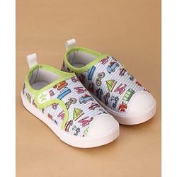 Cute Walk by Babyhug Velcro Closure Casual Shoes with Vehicle Print - Multicolor