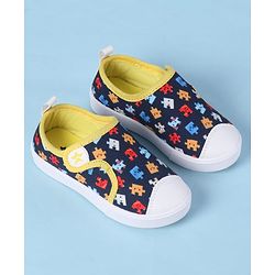 Cute Walk by Babyhug Velcro Closure Casual Shoes with Print - Navy Blue