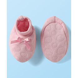 Babyhug 100% Cotton Full Sleeves Solid Coloured Romper With cap & Booties Set With Lace Detailing - Pink