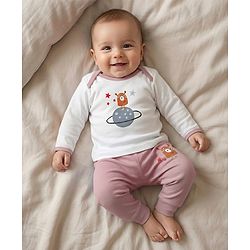 Babyhug Premium 100 % Cotton New Born Clothing Gift Set Astronaut Theme Brown - Pack of 8| Full Sleeve Set| Hooded Wrapper| Cap Bibs Mitten & Booties| Essential Clothing for 0 to 6 months