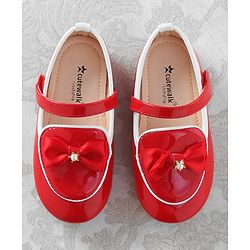 Cute Walk by Babyhug Ballerina With Velcro Closure & Bow Applique - Red