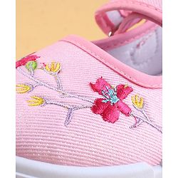 Cute Walk by Babyhug Velcro Closure Casual Shoes with Floral Embroidery - Pink