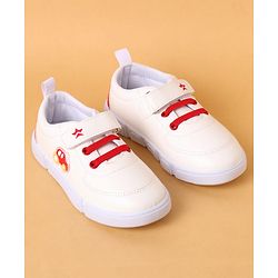 Cute Walk by Babyhug Velcro Closure Casual Shoes with Car Applique - White