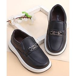 Cute Walk by Babyhug Slip On Loafer with Applique - Black