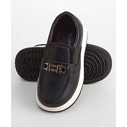 Cute Walk by Babyhug Slip On Loafer with Applique - Black