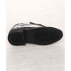 Cute Walk by Babyhug Slip On Solid Oxford Shoes - Black