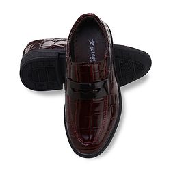 Cute Walk by Babyhug Slip On Solid Oxford Shoes - Black