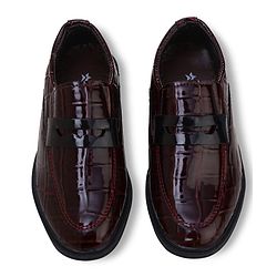 Cute Walk by Babyhug Slip On Solid Oxford Shoes - Black