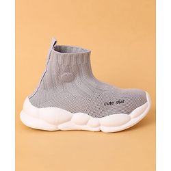 Cute Walk by Babyhug Casual Shoes Solid Color With Logo Print  - Black