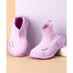 Cute Walk by Babyhug Casual Shoes Solid Color With Logo Print  - Black