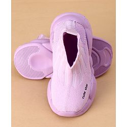 Cute Walk by Babyhug Casual Shoes Solid Color With Logo Print  - Black