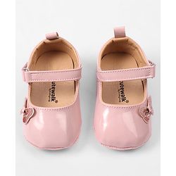 Cute Walk by Babyhug Velcro Closure Booties with Bow Applique - Pink
